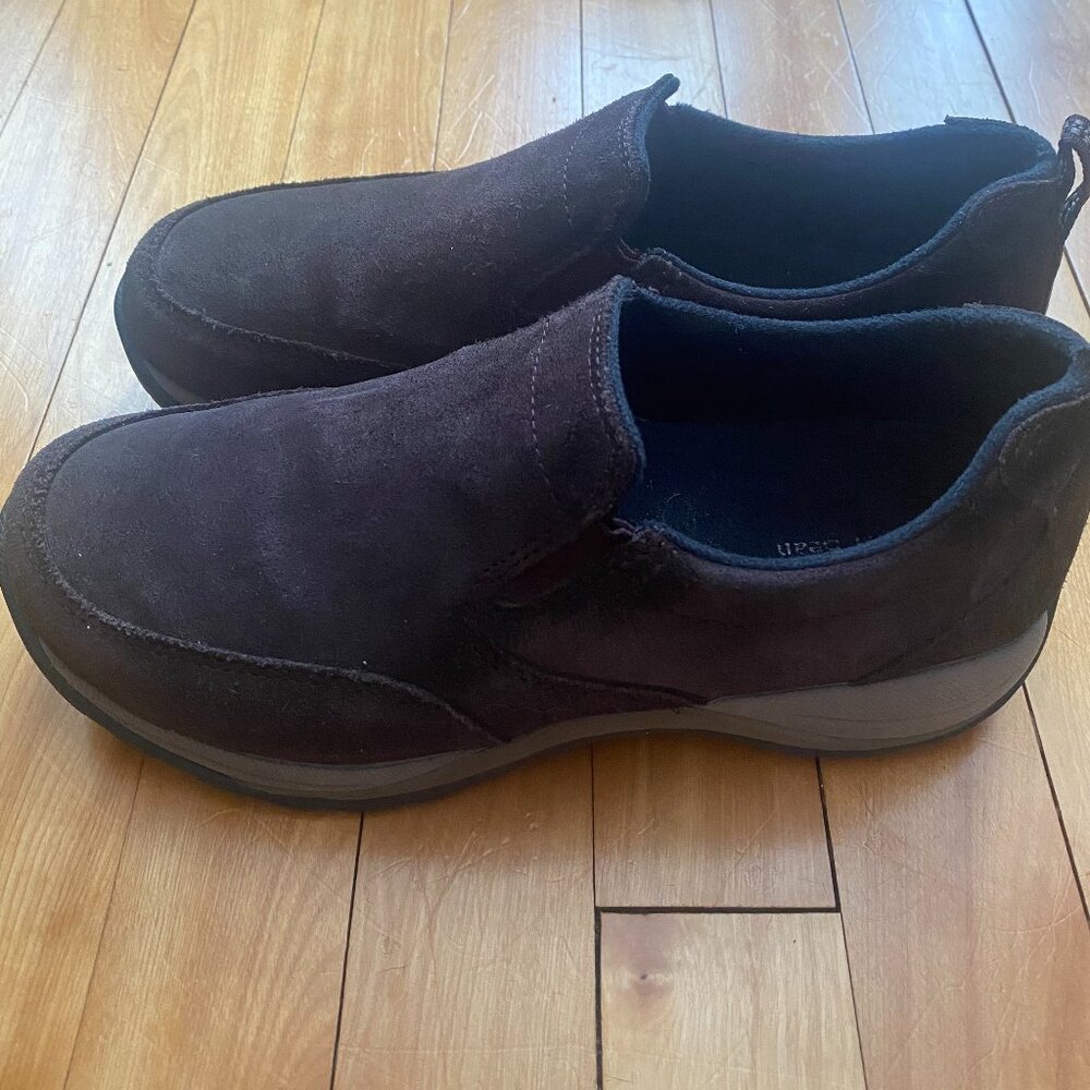 Womens Brown Suede Comfort Slip On Mules 05330 Size 7.5 Gently Used